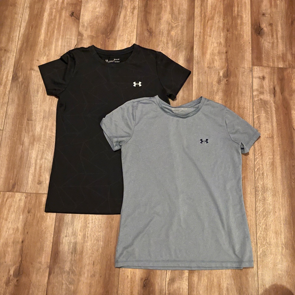Bundle of 2 Under Armour Shirts